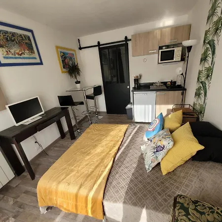 Lägenhet Agreable Studio Aux Portes De La Rochelle
