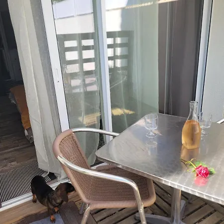 Agreable Studio Aux Portes De La Rochelle ラゴール